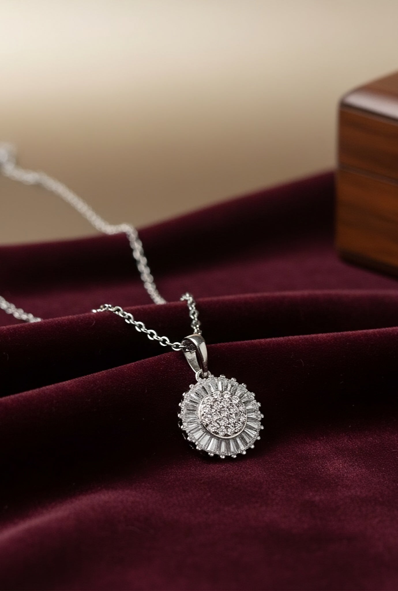 JEWELINE Sparkling Harmony - 925 Sterling Silver Necklace
